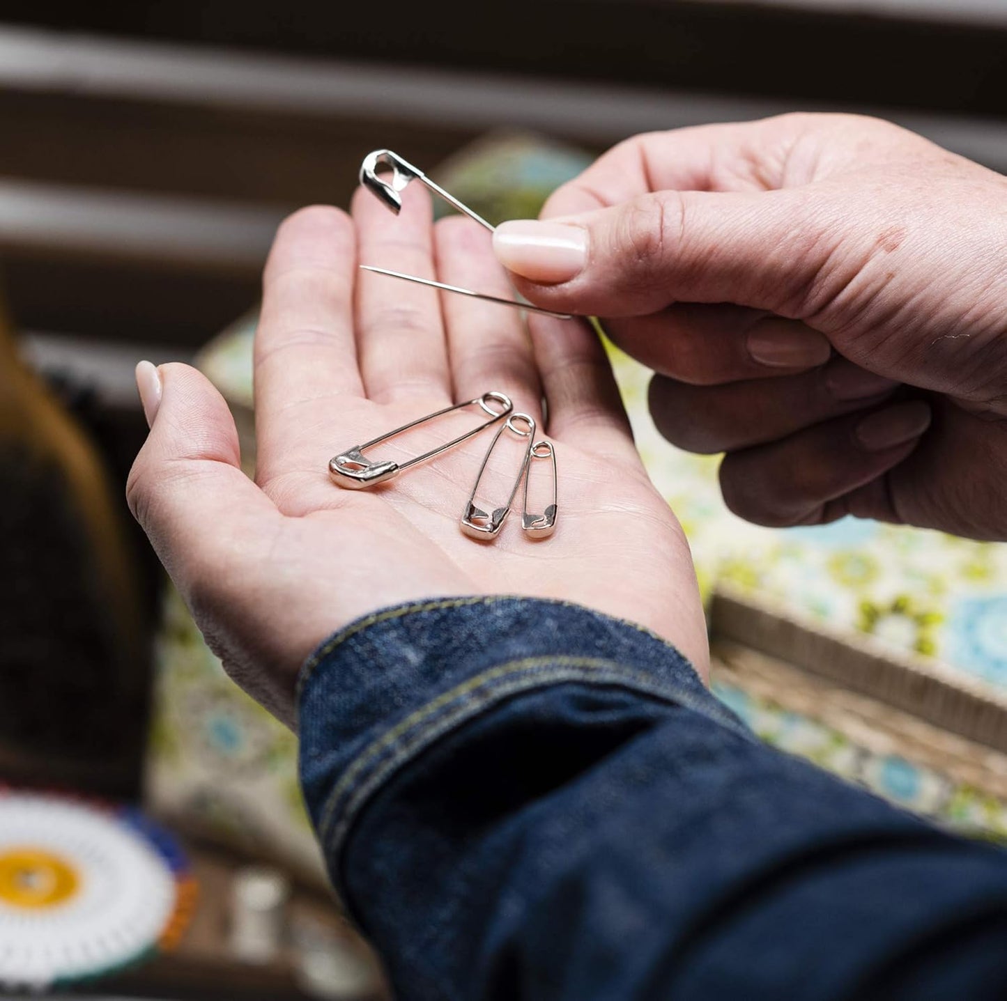 KORBOND Safety Pins 100 Pieces in Assorted Sizes-(5cm, 3.5cm & 2.5cm), Silver