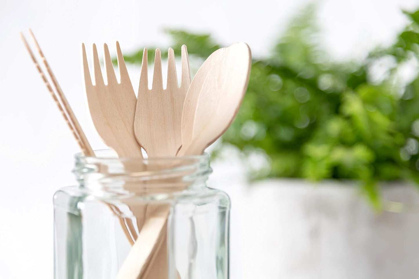 Chef Aid Wooden Knives 24 Piece Set - Sustainable and Stylish Birchwood Cutlery for Picnics, Parties, Weddings, and More - Biodegradable and Compostable, Sturdy and Durable, Chemical-Free