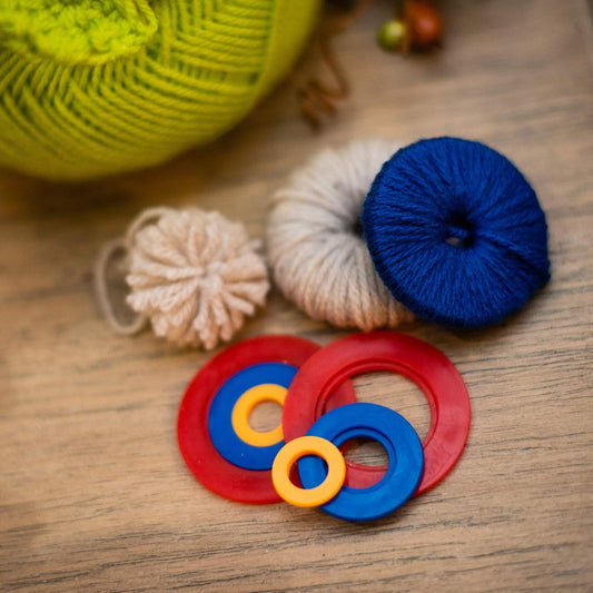 KORBOND Pom Maker, Red, One Size