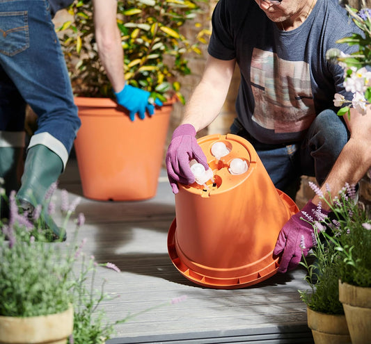 Clever Pots Plastic Plant Pot Wheels, Pack of 4 Wheels, Move Heavy Plant Pots with Ease, Use 40cm or 50cm Round Pots (487702)