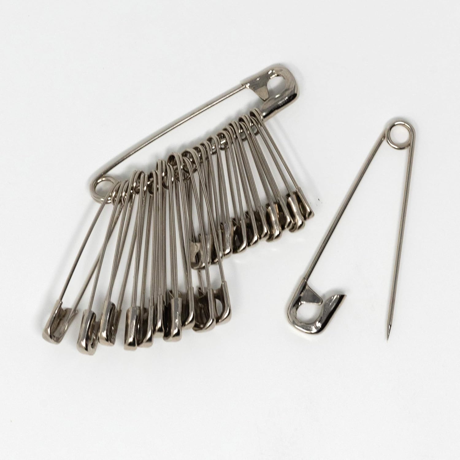KORBOND Safety Pins 100 Pieces in Assorted Sizes-(5cm, 3.5cm & 2.5cm), Silver