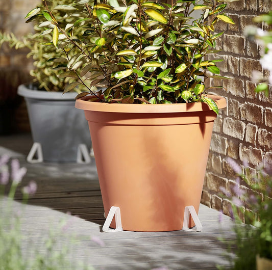 Clever Pots Plastic Plant Pot Feet, Pack of 4, Stabilise 40cm and 50cm Round Plant Pots (487701)