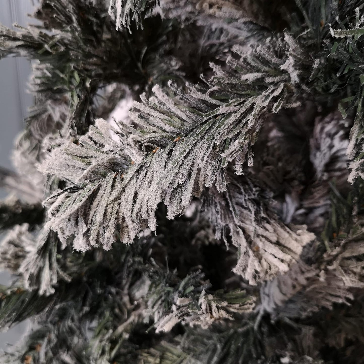 Premier Flocked Tree Arch 2.4m 8ft [TR800ETAF]
